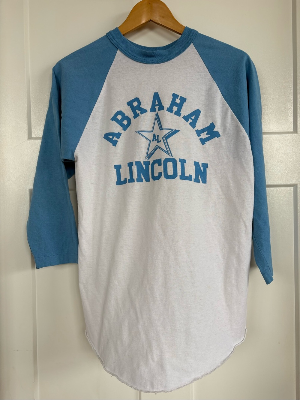 Vintage/Retro Women’s Abraham Lincoln Raglan Baseball Tee -Size Medium